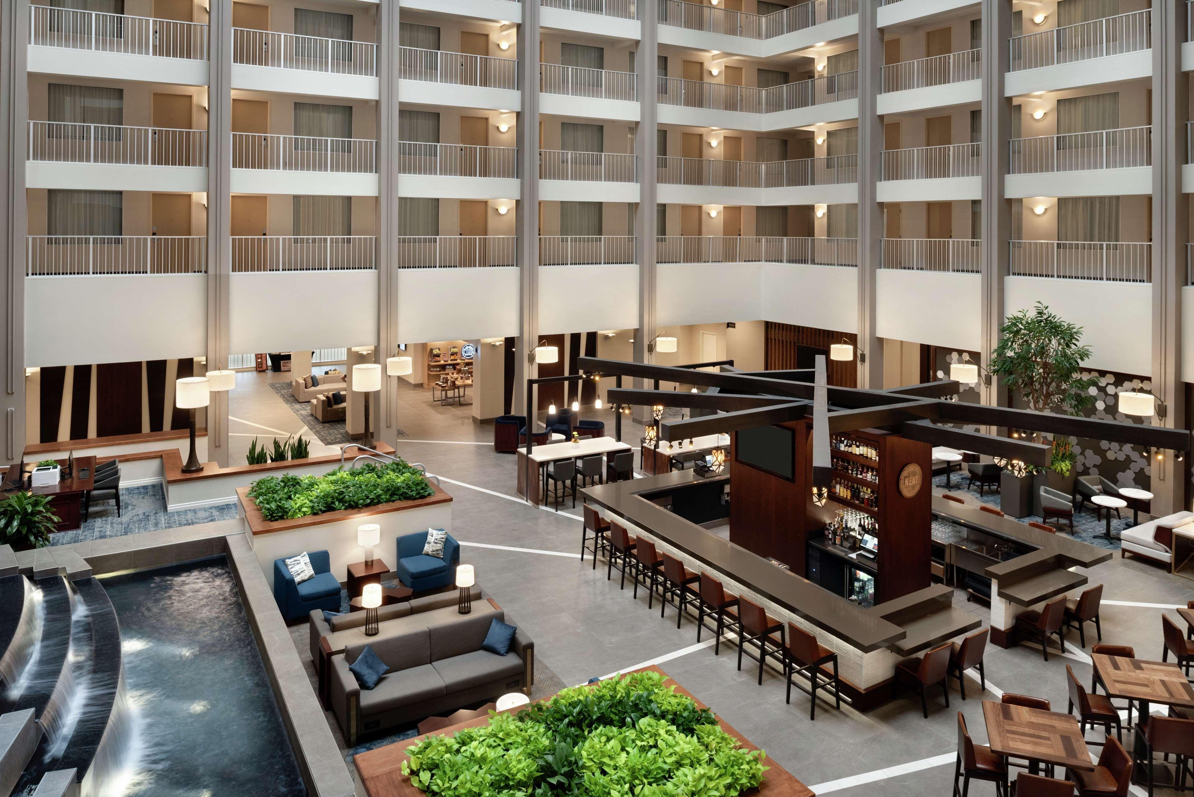 Embassy Suites Cincinnati - Rivercenter Covington Buitenkant foto