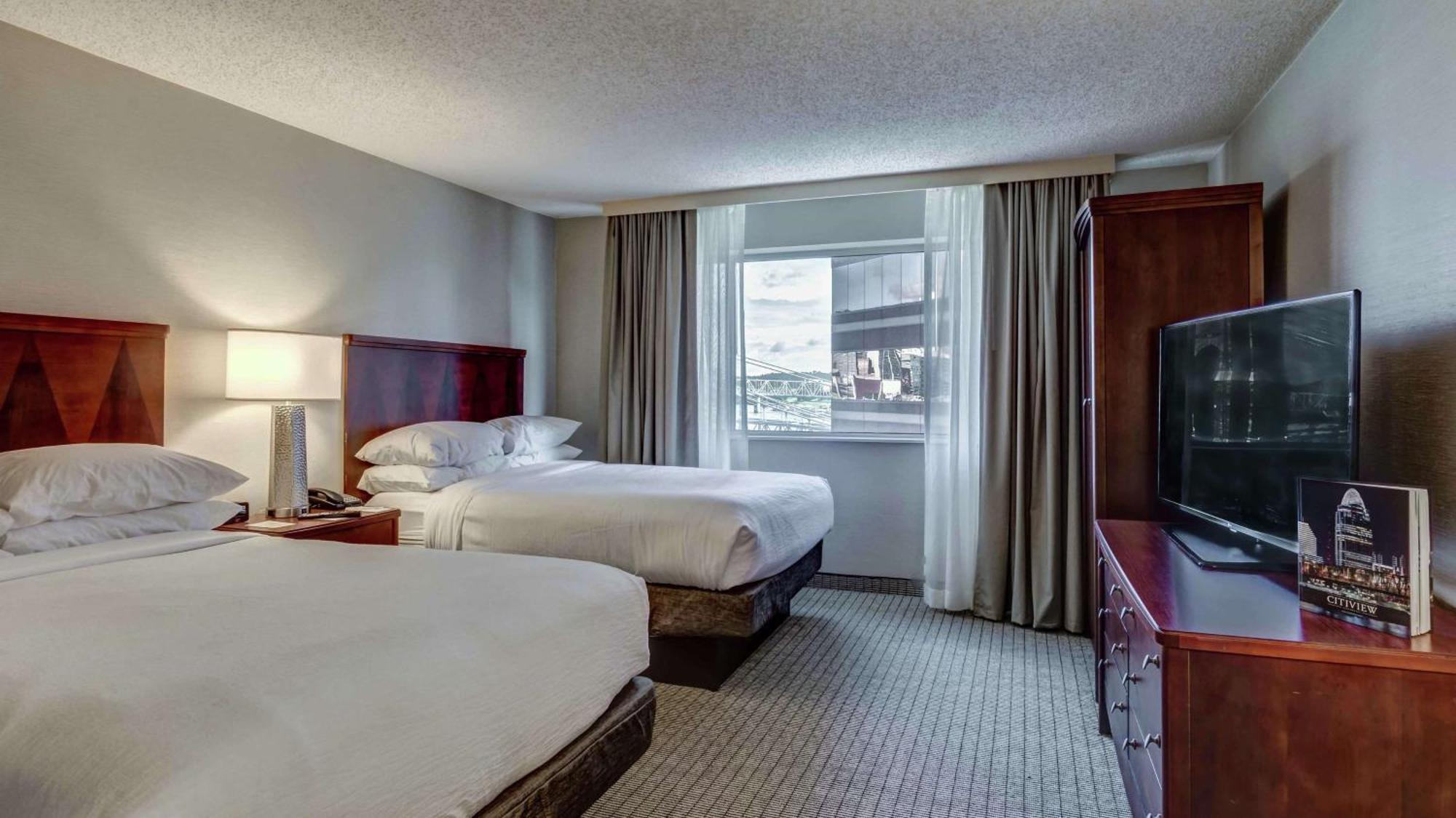 Embassy Suites Cincinnati - Rivercenter Covington Buitenkant foto