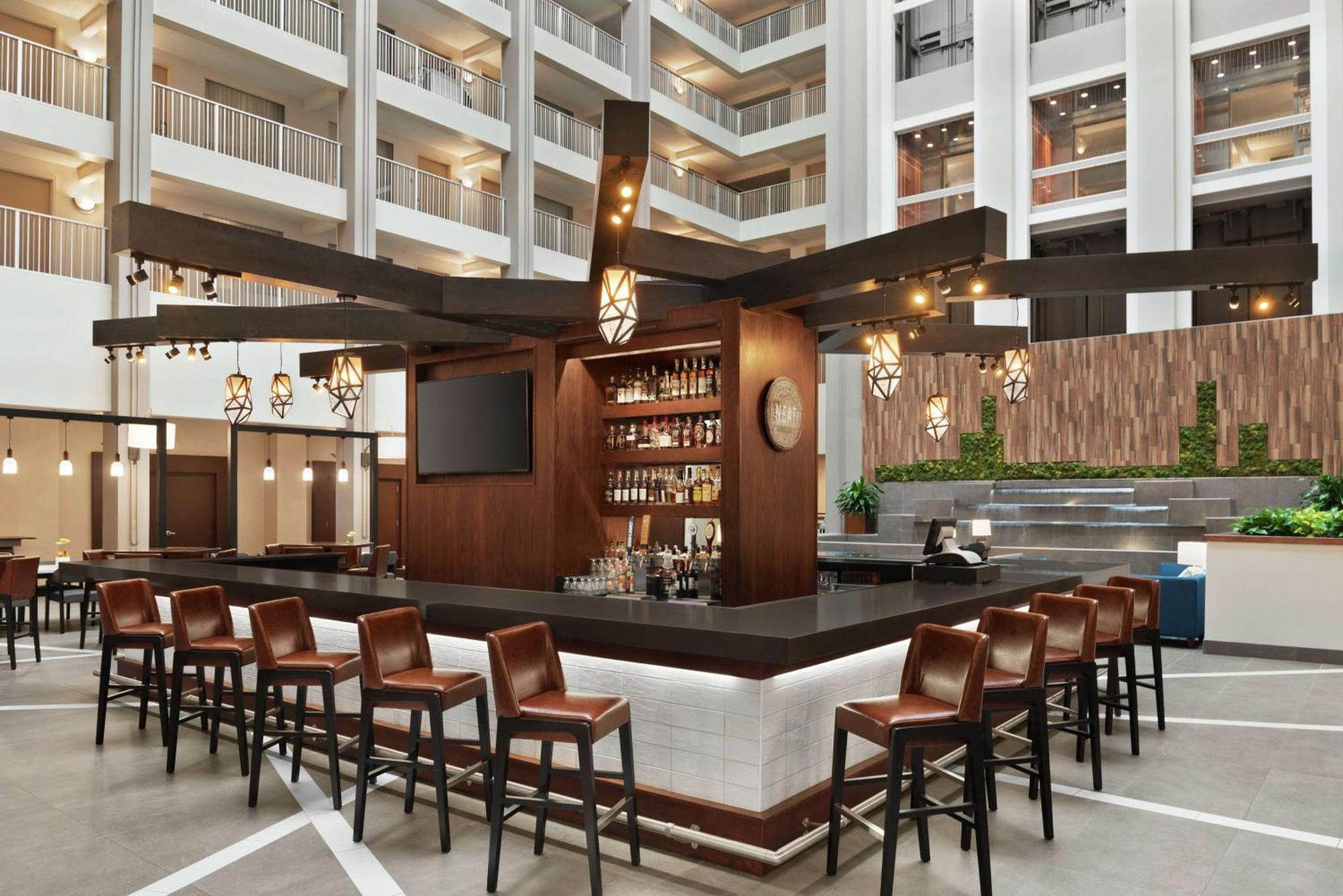 Embassy Suites Cincinnati - Rivercenter Covington Buitenkant foto